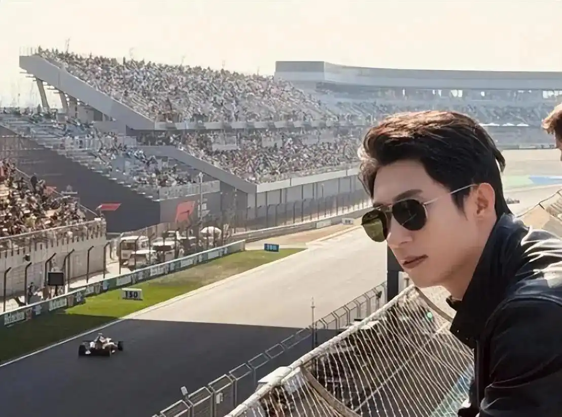 娱乐圈离婚传闻_姚晨曹禺离婚事件_娱乐圈有那些新闻